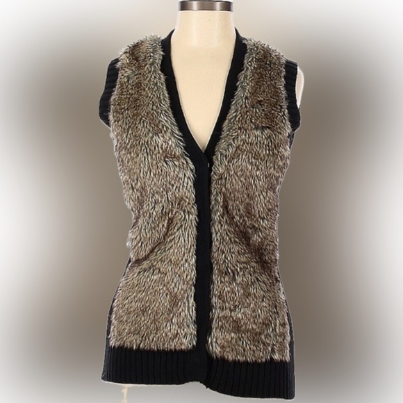KONTROL Contemporary Faux Fur Vest - Picture 1 of 2